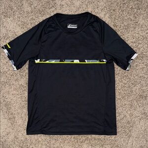 Babolat Men's Crew Neck Black and Yellow Short Sleeve Tee